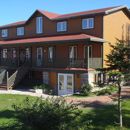 Gite La Maison Chez J.P. Bed And Breakfast Havre Aux Maisons Exterior foto